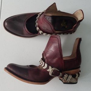 Freebird Blade booties